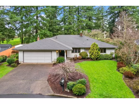 8375 SW Carmel Ct, Portland, OR 97223