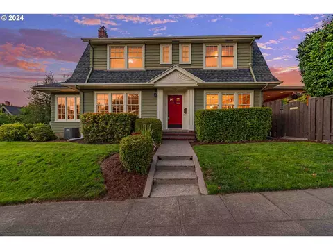 3611 NE Peerless Pl, Portland, OR 97232