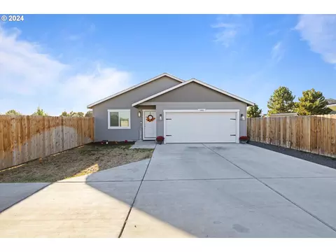 1453 NE Kenna Dr, Hermiston, OR 97838