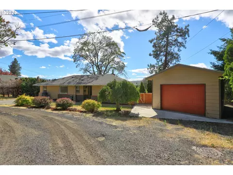 401 W 20th St, The Dalles, OR 97058