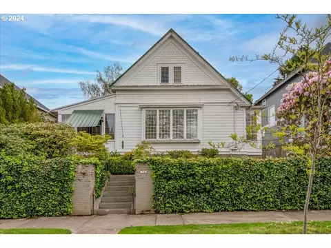 1944 SE 51st Ave, Portland, OR 97215