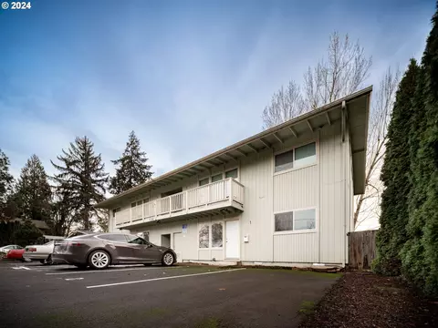 1338 NW 3rd St, Salem, OR 97304