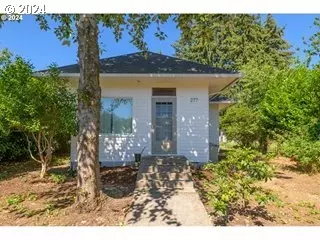 277 Front St, Junction City, OR 97448