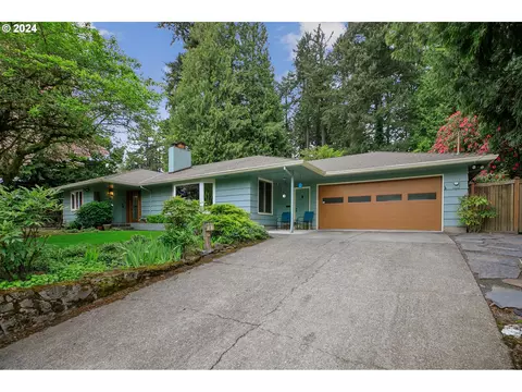 7645 SW Copel St, Portland, OR 97225