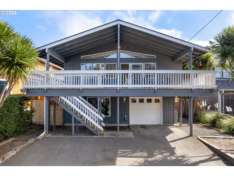 3671 Pacific Ave, Cannon Beach, OR 97110