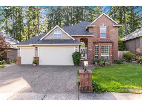 17074 SW Stellar Dr, Sherwood, OR 97140