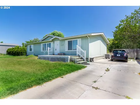81395 Sunnyside Rd, Irrigon, OR 97844