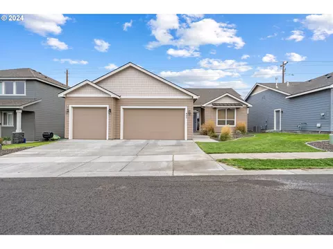 845 E Autumn Ave, Hermiston, OR 97838