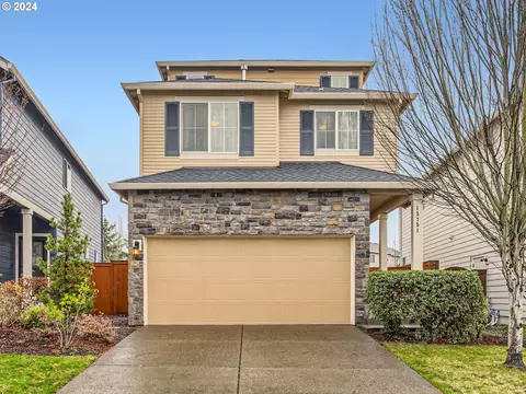 13751 SE Kingsfisher Way, Happy Valley, OR 97015