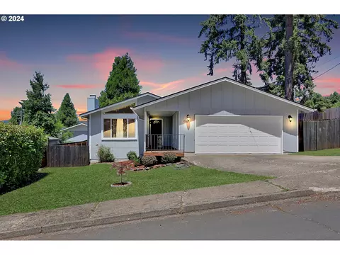 1500 E Taylor Ave, Cottage Grove, OR 97424