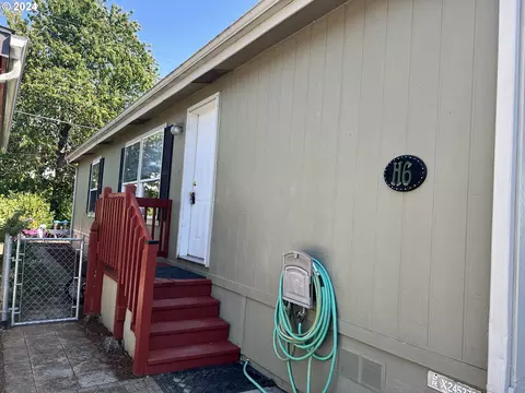 10701 SE 212 Hwy #H6, Clackamas, OR 97015
