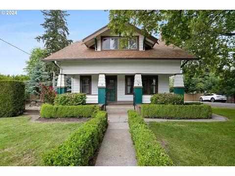 290 Alder St, Mount Angel, OR 97362