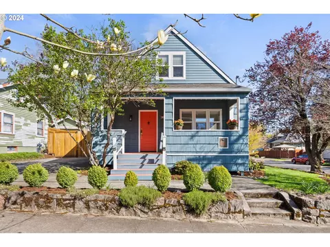 1435 SE Carlton St, Portland, OR 97202