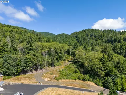 Franklin St, Garibaldi, OR 97118 photo 9
