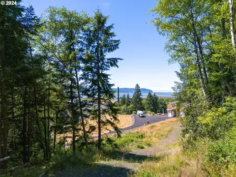 Franklin St, Garibaldi, OR 97118 photo 5