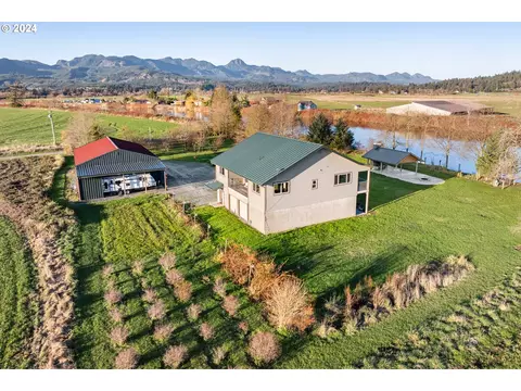 15855 Tideland Rd, Nehalem, OR 97131