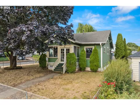 7807 N Delaware Ave, Portland, OR 97217