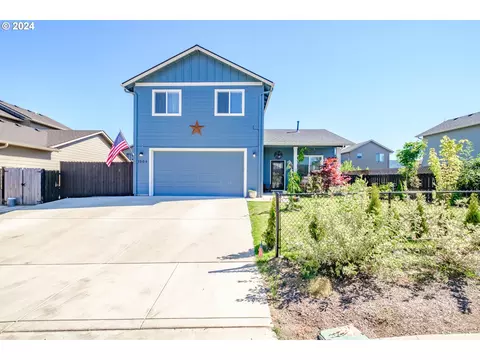 1204 Albatross Ct, Sweet Home, OR 97386