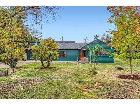 8306 SW Taylors Ferry Rd, Portland, OR 97223
