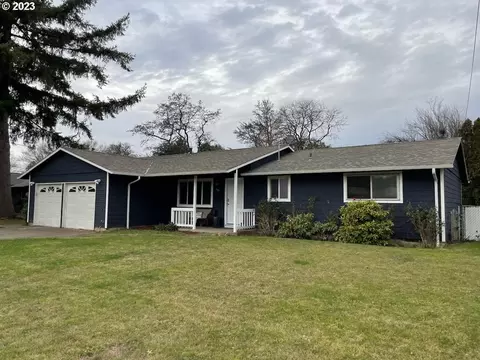 1689 SE 11th St, Gresham, OR 97080