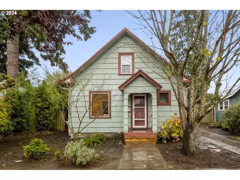 1530 N Humboldt St, Portland, OR 97217