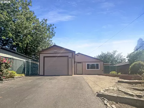 14322 SE Bunnell St, Milwaukie, OR 97267