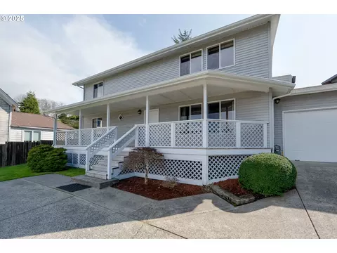 1001 Lexington Ave, Astoria, OR 97103