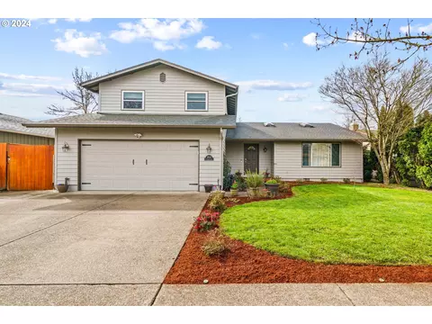 3618 Plumtree Dr, Eugene, OR 97402