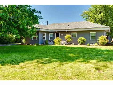 2185 Willona Dr, Eugene, OR 97408