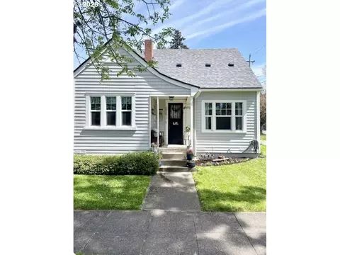 2291 Emerald St, Eugene, OR 97403 photo 3