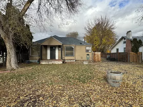 205 E Darland St, Goldendale, WA 98620