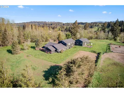 33820 SE Hurlburt Rd, Corbett, OR 97019