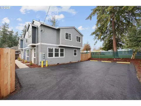 2877 SE 118th Ave, Portland, OR 97266