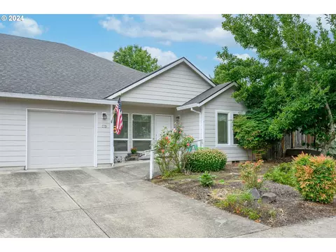 175 SW Valleys Edge St, Mcminnville, OR 97128