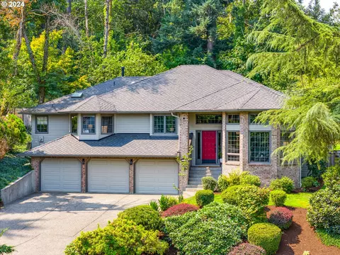 1212 Stonehaven Ct, West Linn, OR 97068