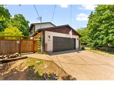 246 Willis Ave, Glendale, OR 97442