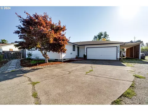 3749 S E St, Springfield, OR 97478 photo 1