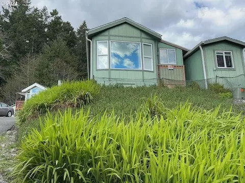15061 Highway 101 S #4, Brookings, OR 97415