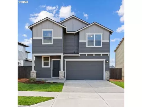 2501 NE Sweetwater Rd #110, Estacada, OR 97023