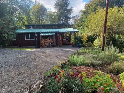 81162 Elderberry Rd, Seaside, OR 97138