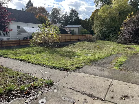 1918 B St, Forest Grove, OR 97116
