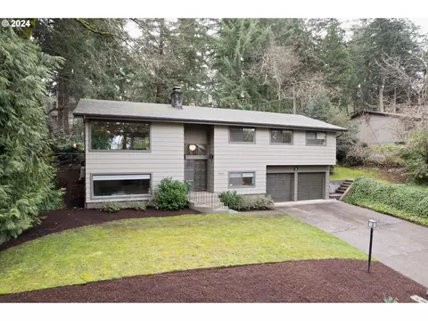1900 W 29th Ave, Eugene, OR 97405