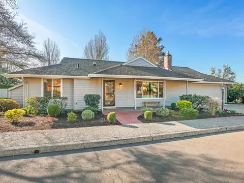 15650 SW Old Orchard Pl, Tigard, OR 97223