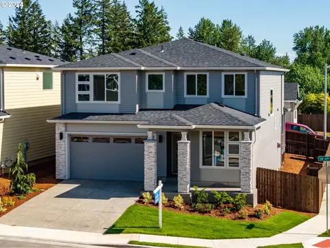 828 SW 49th Dr, Gresham, OR 97080