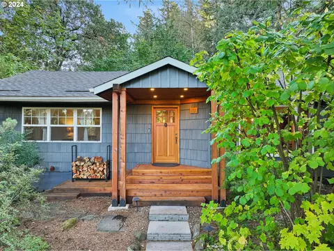 4100 SW Pomona St, Portland, OR 97219