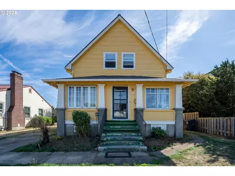 8304 SE Alder St, Portland, OR 97216