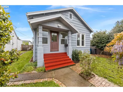 1132 3rd St NW, Salem, OR 97304