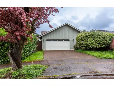 2889 Elysium Ave, Eugene, OR 97401