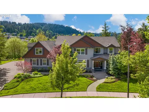 9510 SEmerald Loop, Happy Valley, OR 97086