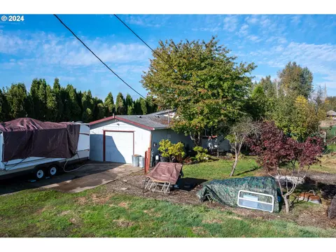 1085 3rd St, Gervais, OR 97026